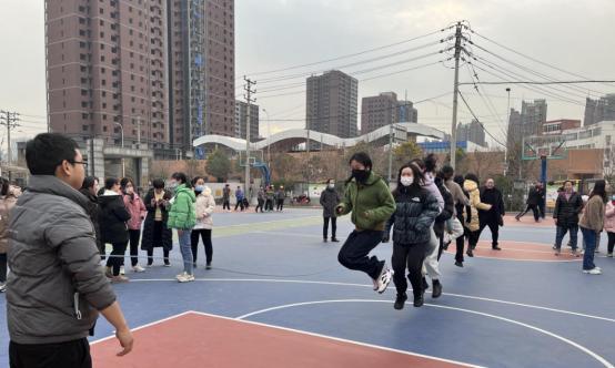 欢声笑语的分享（成为生命中不可或缺的一部分）