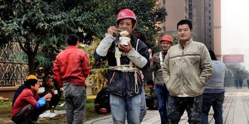 城市的尊严，人的尊重（一个出租车司机的心路历程）