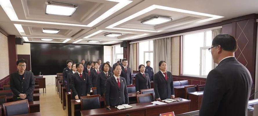 坚定的信念，迎击人生挑战（坚定的信念，迎击人生挑战）