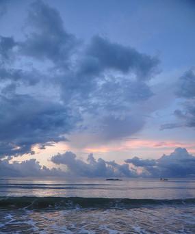 海之生命力（在波涛中寻找自我）