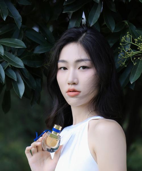 冬日的温暖（一个人物的寒冬历程）