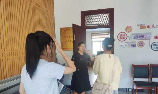 传统文化中的温馨记忆——老汉卖柿子的故事（一篮柿子，一颗善良的心）