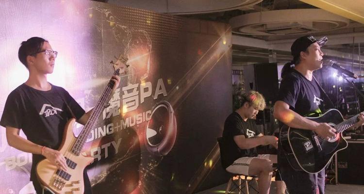 拥抱生命、拥抱感动（拥抱生命、拥抱感动）