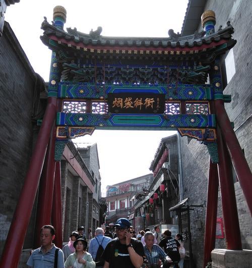 主题：想念温暖的街道