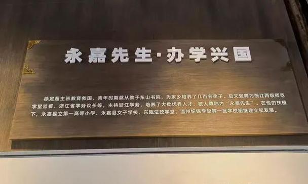 回忆小学时光（重拾童年的美好记忆）