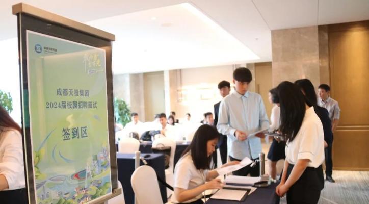 我的实践基地之旅（探索山区的奥秘）