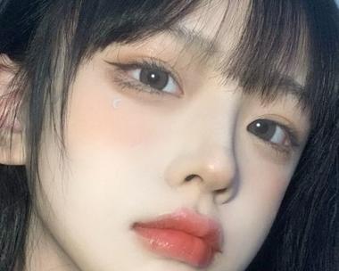 超凡脱俗的魅力（一个寻常人与超凡脱俗之间的故事）