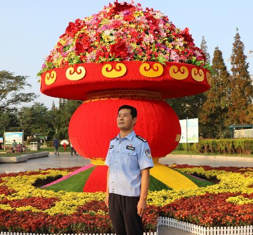 党旗指引我前进（一个基层干部的成长之路）