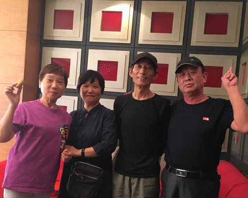 感恩教诲（以走出母校为奋斗目标）