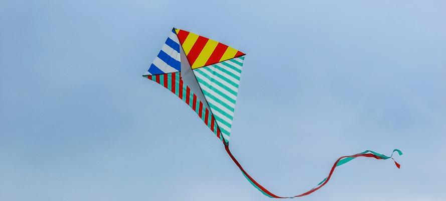 一枚流浪少年与风筝之间的缘分（一枚流浪少年与风筝之间的缘分）