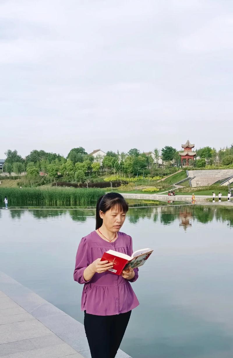 在大自然中寻找自我（在大自然中寻找自我）