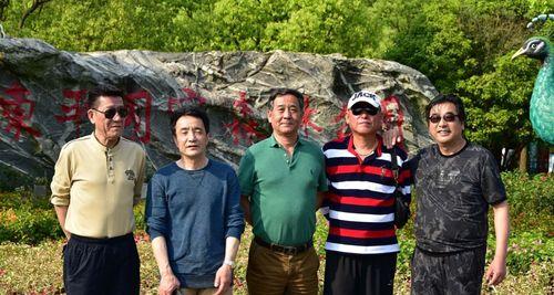 沁香之旅：一位小姑娘的冒险历程