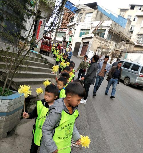 以积极为主，走向幸福生活（一个女子的奋斗故事）