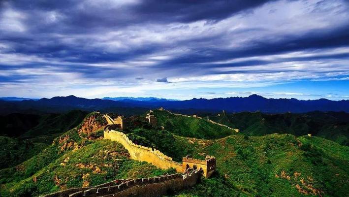 探险家的长城之旅（勇攀千峰，见证历史）