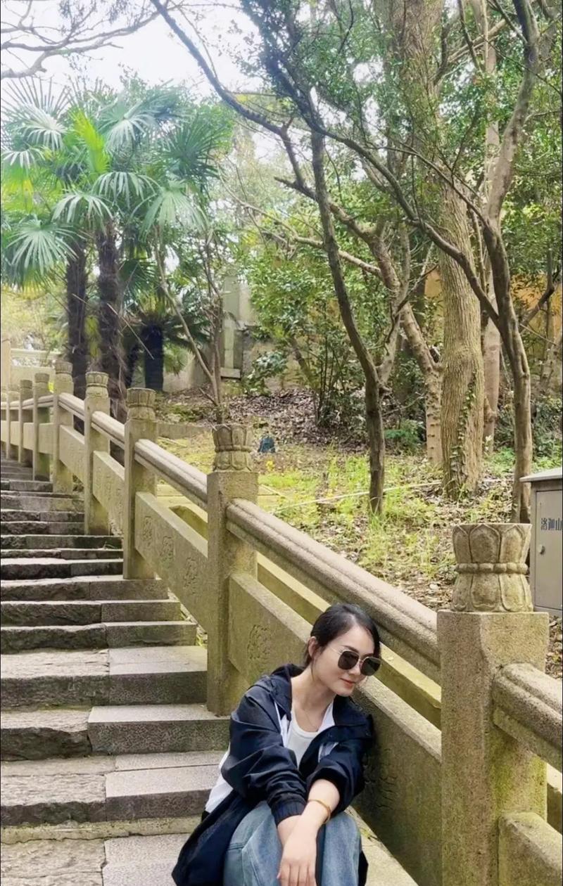 阳光的力量（行走在阳光里的人生）