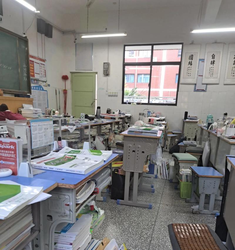 困惑的大学毕业生该如何面对未来？（困惑的大学毕业生该如何面对未来？）